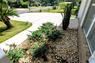 2758 Manuel Cir, Lillian, AL 36549 - Photo 30