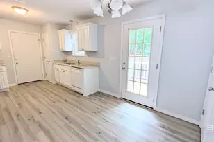 2758 Manuel Cir, Lillian, AL 36549 - Photo 6