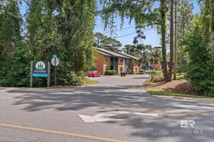 512 Lake Forest Blvd, Daphne, AL 36526 - Photo 4