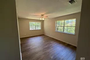 1454 Delusser St, Mobile, AL 36603 - Photo 10