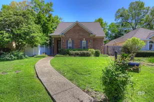 119 Kensington Ct, Fairhope, AL 36532 - Photo 2