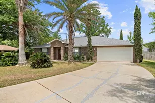 3 Martin Cir, Foley, AL 36535 - Photo 2