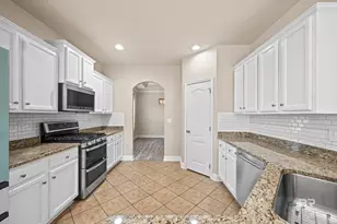 6045 Andhurst Dr, Gulf Shores, AL 36542 - Photo 10