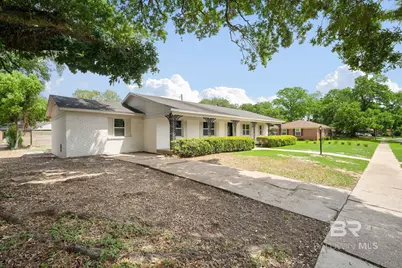 2754 Brierwood Drive, Mobile, AL 36606 - Photo 2