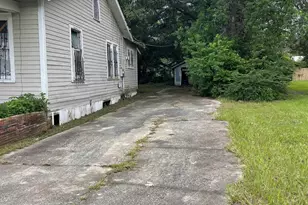 650 Holcombe Ave, Mobile, AL 36606 - Photo 4