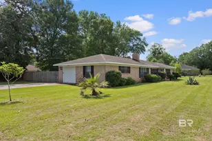 716 N Cedar St, Foley, AL 36535 - Photo 2