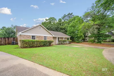 6421 Saint Thomas Court, Mobile, AL 36618 - Photo 2