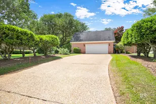 112 Lakeridge Dr, Fairhope, AL 36532 - Photo 8