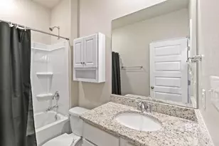 24585 Smarty Jones Cir, Daphne, AL 36526 - Photo 32