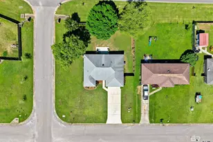 21637 Shadowbrook St, Robertsdale, AL 36567 - Photo 62