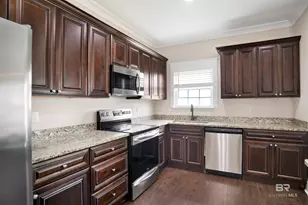 1066 Pinemont Dr, Mobile, AL 36609 - Photo 10