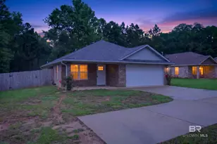 1152 D'Olive St, Bay Minette, AL 36507 - Photo 2