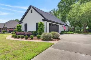 206 S Tee Dr, Fairhope, AL 36532 - Photo 8