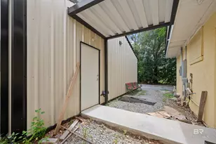 225 W Laurel Ave, Foley, AL 36535 - Photo 4