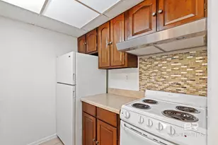 1080 N Seacliff Dr, Daphne, AL 36526 - Photo 14