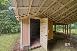18318 Kendrick Rd, Robertsdale, AL 36567 - Photo 4