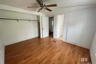 199 Robin Cir, Robertsdale, AL 36567 - Photo 8