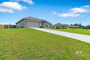 10818 Cord Ave, Bay Minette, AL 36507 - Photo 2