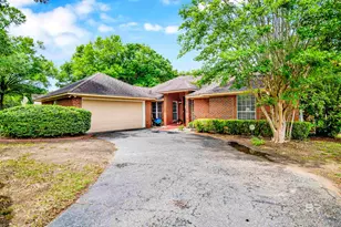 107 Virginia Cir, Daphne, AL 36526 - Photo 1