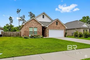 6830 Summerset Dr, Gulf Shores, AL 36542 - Photo 2