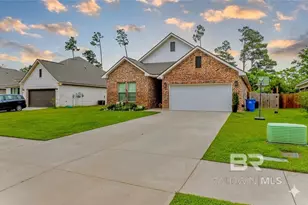 6830 Summerset Dr, Gulf Shores, AL 36542 - Photo 4