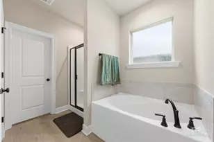 17148 Lafayette Dr, Robertsdale, AL 36567 - Photo 18