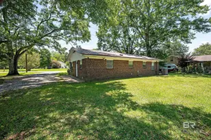 206 W Magnolia St, Bay Minette, AL 36507 - Photo 4