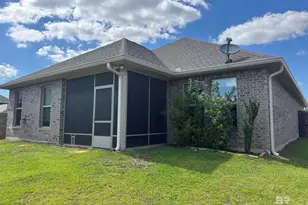 1060 Chloe St, Foley, AL 36535 - Photo 4