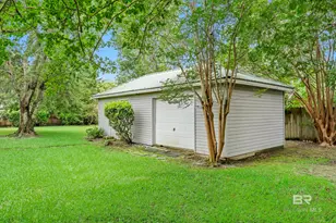33300 Woodlands Dr, Lillian, AL 36549 - Photo 12