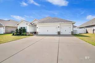 24597 Smarty Jones Cir, Daphne, AL 36526 - Photo 4