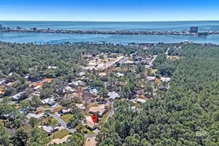 1082 W Quail Run, Gulf Shores, AL 36542 - Photo 2