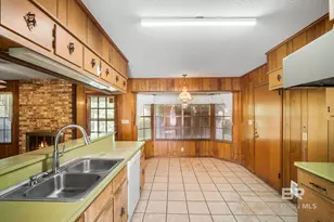 37 Village Main St, Spanish Fort, AL 36527 - Photo 8