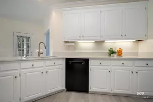 9270 Parliament Cir, Daphne, AL 36526 - Photo 14