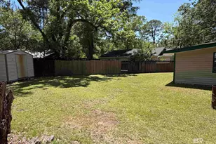 2063 Faye St, Mobile, AL 36605 - Photo 8
