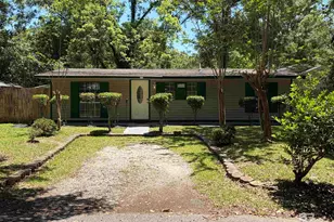 2063 Faye St, Mobile, AL 36605 - Photo 2