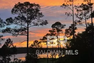 32567 Lakeview Cir, Loxley, AL 36551 - Photo 2