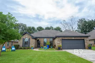 20752 Southwood St, Fairhope, AL 36532 - Photo 2