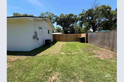 21840 Broad Street, Silverhill, AL 36576 - Photo 24