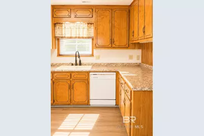 300 Norwood Court, Bay Minette, AL 36507 - Photo 8