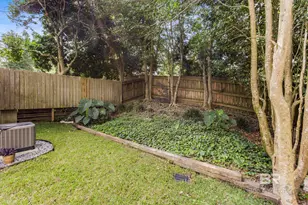 1000 Dolive Springs Dr, Daphne, AL 36526 - Photo 32