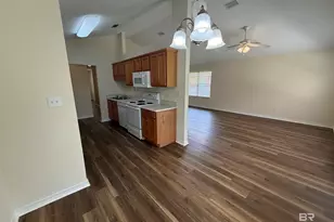 104 Kemper Ln, Fairhope, AL 36532 - Photo 4