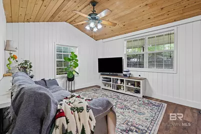 18935 E Hammond Street, Robertsdale, AL 36567 - Photo 4
