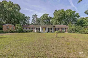 174 Country Club Dr, Daphne, AL 36526 - Photo 2