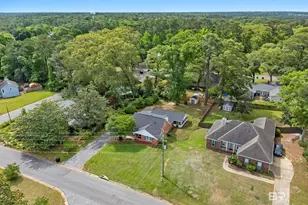 160 Country Club Dr, Daphne, AL 36526 - Photo 58