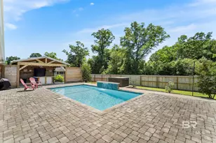 23260 Ridgewood Dr, Robertsdale, AL 36567 - Photo 2