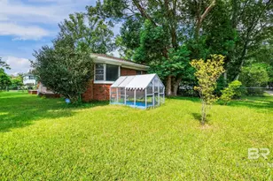 400 N Pine St, Foley, AL 36535 - Photo 26