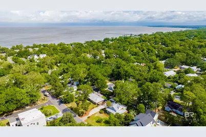 153 Orange Avenue, Fairhope, AL 36532 - Photo 2