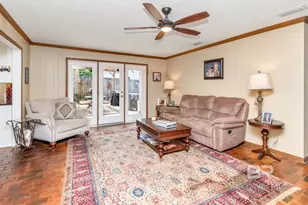 637 W Tudor Ln, Mobile, AL 36608 - Photo 6