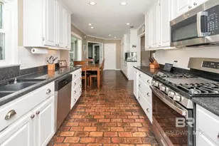 637 W Tudor Ln, Mobile, AL 36608 - Photo 22