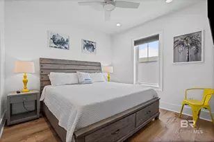 115 W 10th St, Gulf Shores, AL 36545 - Photo 12